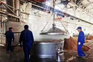 Kurš ražošanas process ir sarežģītāks, viskijs vai šķidrums?